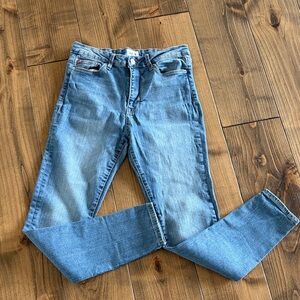 Hudson Jeans Light Blue Denim Waistband Detail